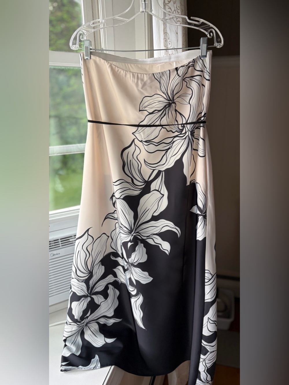Nicole Miller NY Satiny Strapless Colorblock Floral Maxi Dress Artsy Sz XS NWOT - Picture 3 of 7